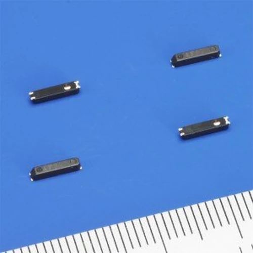 SII SSP-T7-F Crystal Resonator 32.768kHz 7.0x1.5x1.4mm
