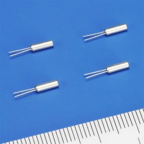 SII VT-200-F Crystal Resonator 32.768kHz